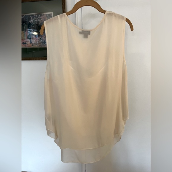 DKNY Silk Blouse. Size Large. Color: white - Picture 2 of 8